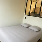 Apartament Le Charles Iii : Elegance Et Serenite *