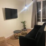 Le Charles Iii : Elegance Et Serenite Apartament *