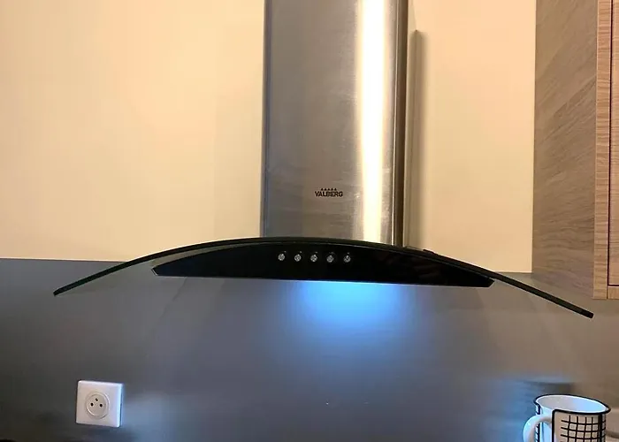 Appartement Le Charles Iii : Elegance Et Serenite